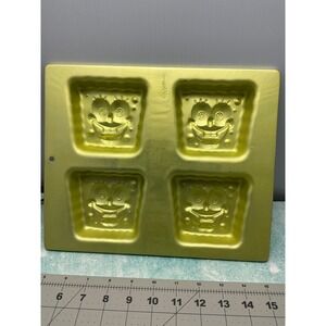 Wilton‎ SpongeBob SquarePants Cake Pan Baking Mold Character Yellow 4 Cavity